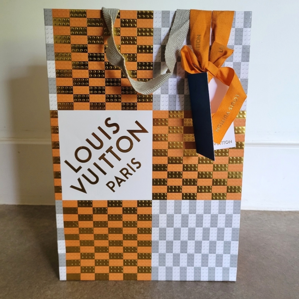AUTHENTIC 🌟 Louis Vuitton 2022 Holiday Lego Gift Shopping Bag & Gift Tag